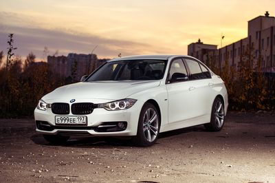 Автостекла BMW 3 F30 c установкой в Москве